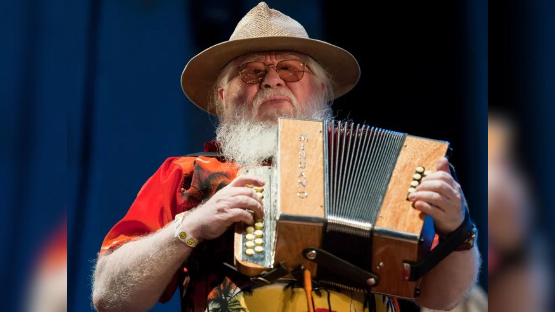 Nota de Pesar - Hermeto Pascoal Nota de Pesar - Hermeto Pascoal